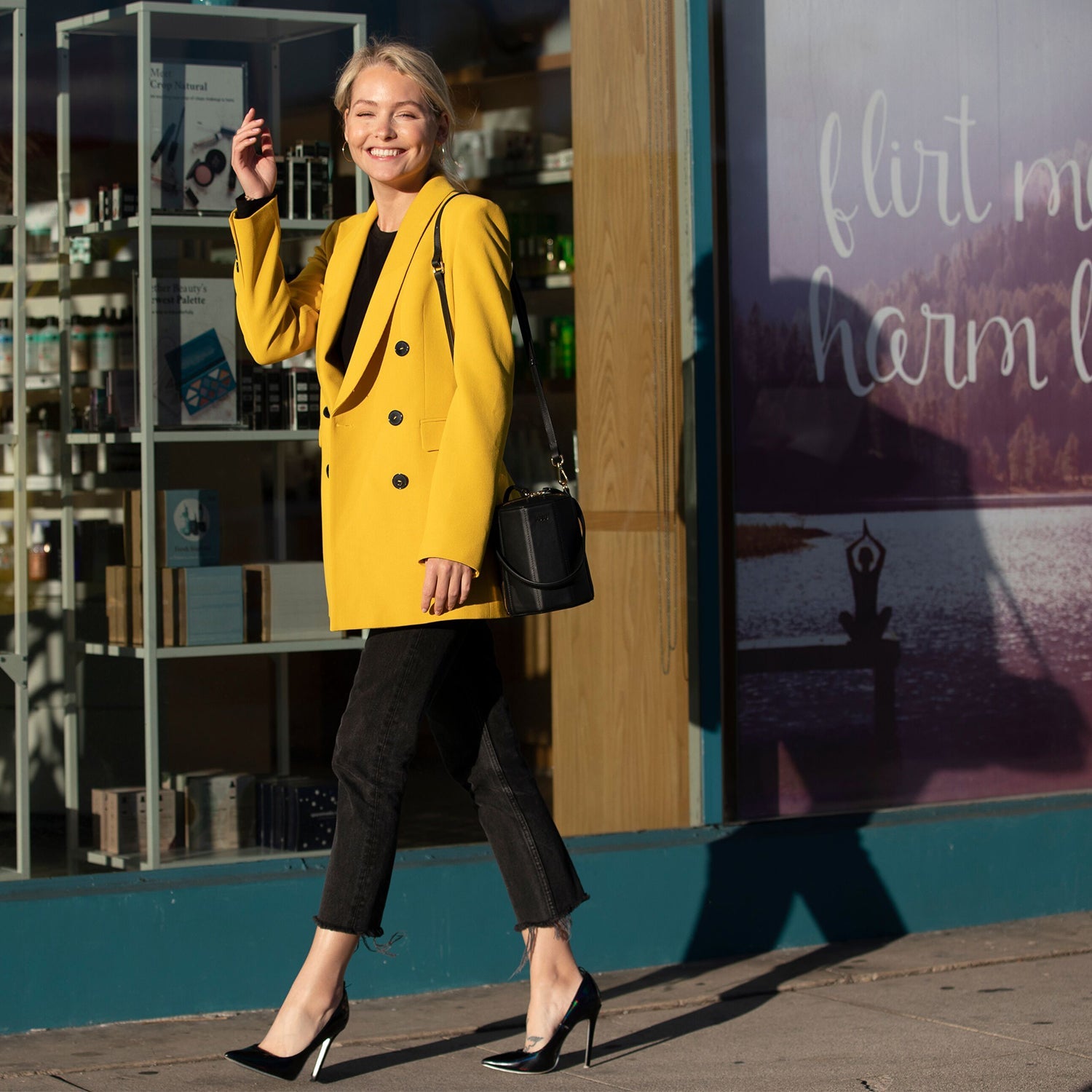 Black Purse Leather Bucket Bag Small Crossbody Purse Women's Handbag - Destiny's Beautiful World