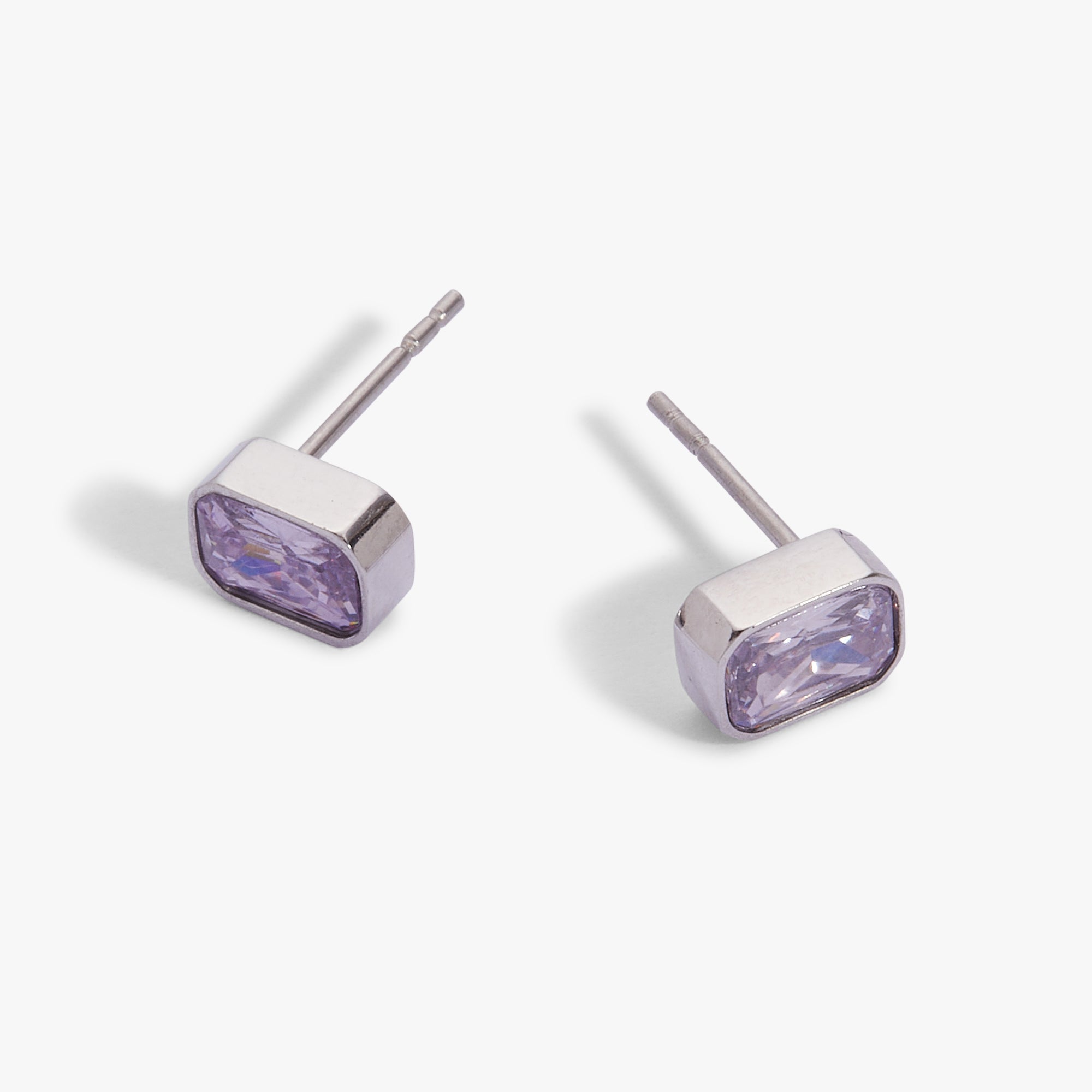 June Emerald - Cut Birthstone Stud Earrings - Destiny's Beautiful World