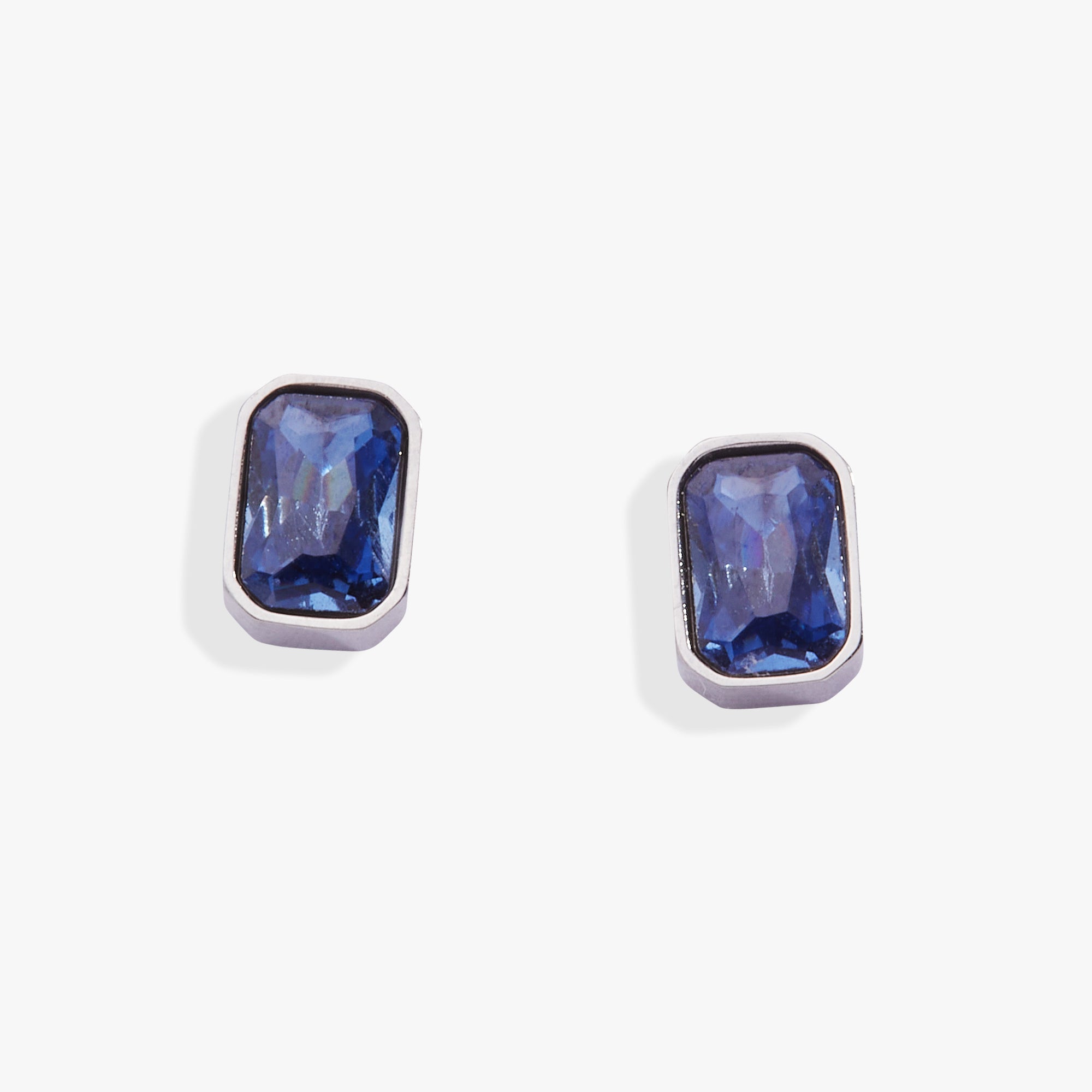 September Emerald - Cut Birthstone Stud Earrings - Destiny's Beautiful World