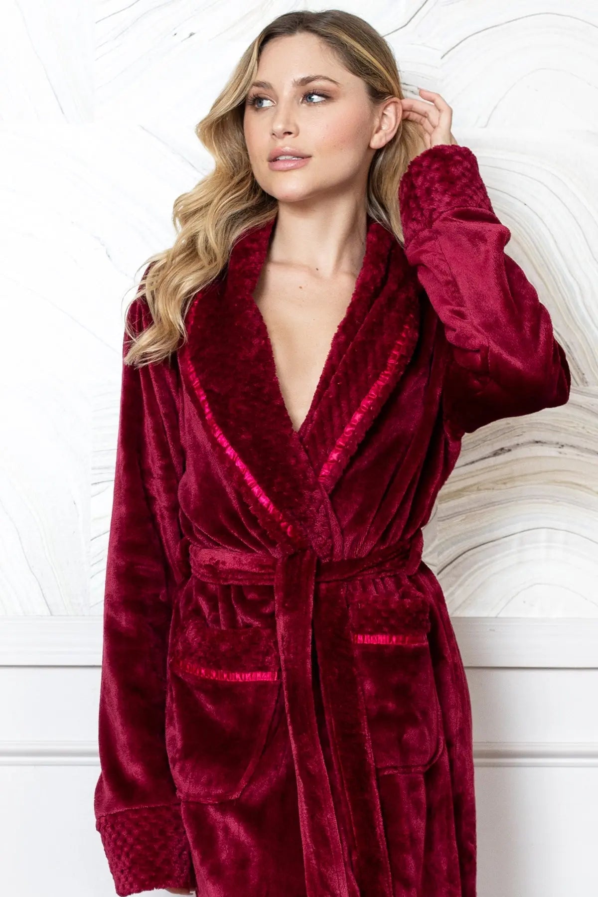 Women's Ultra Soft Plush Bathrobe - Destiny's Beautiful World