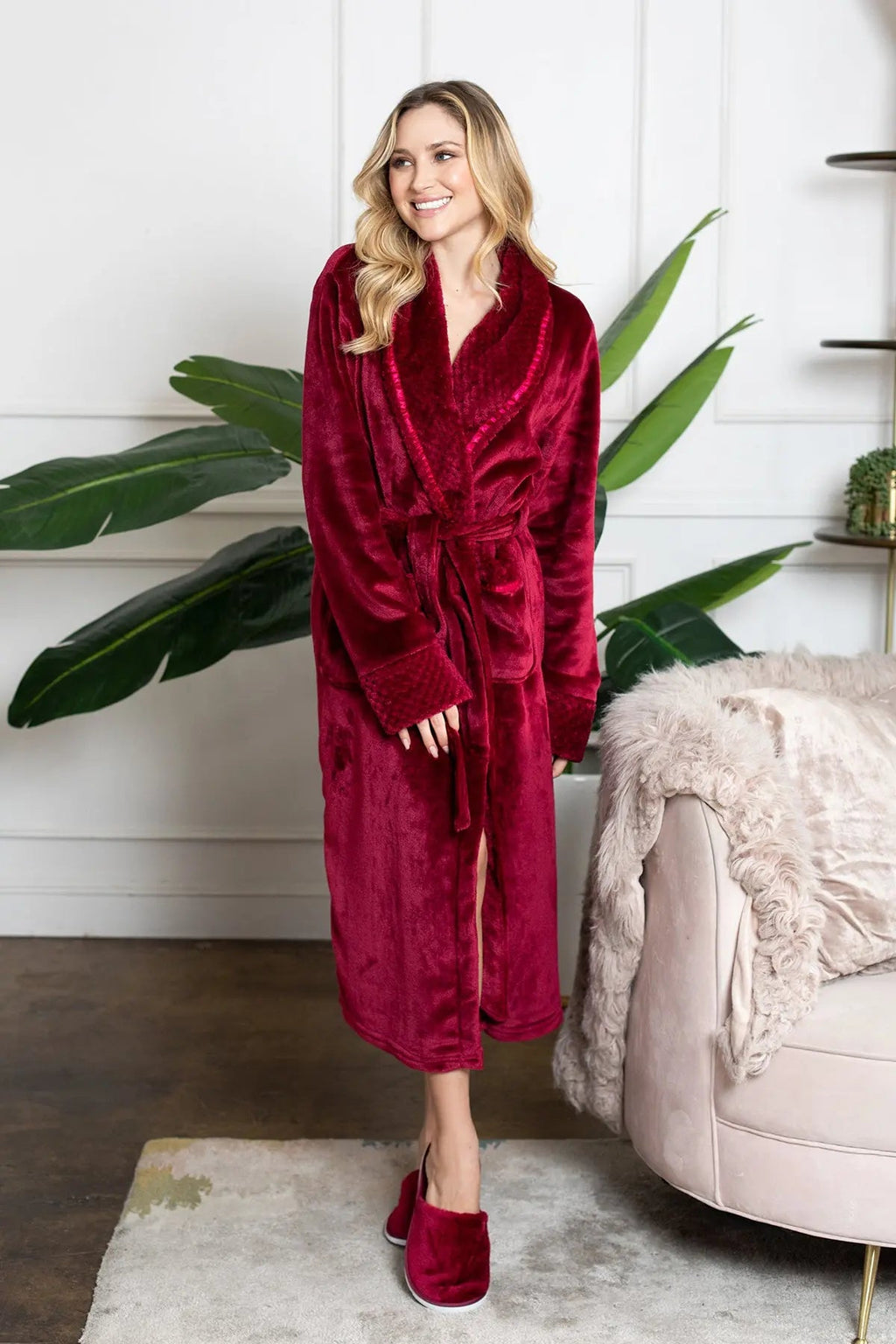 Women's Ultra Soft Plush Bathrobe - Destiny's Beautiful World