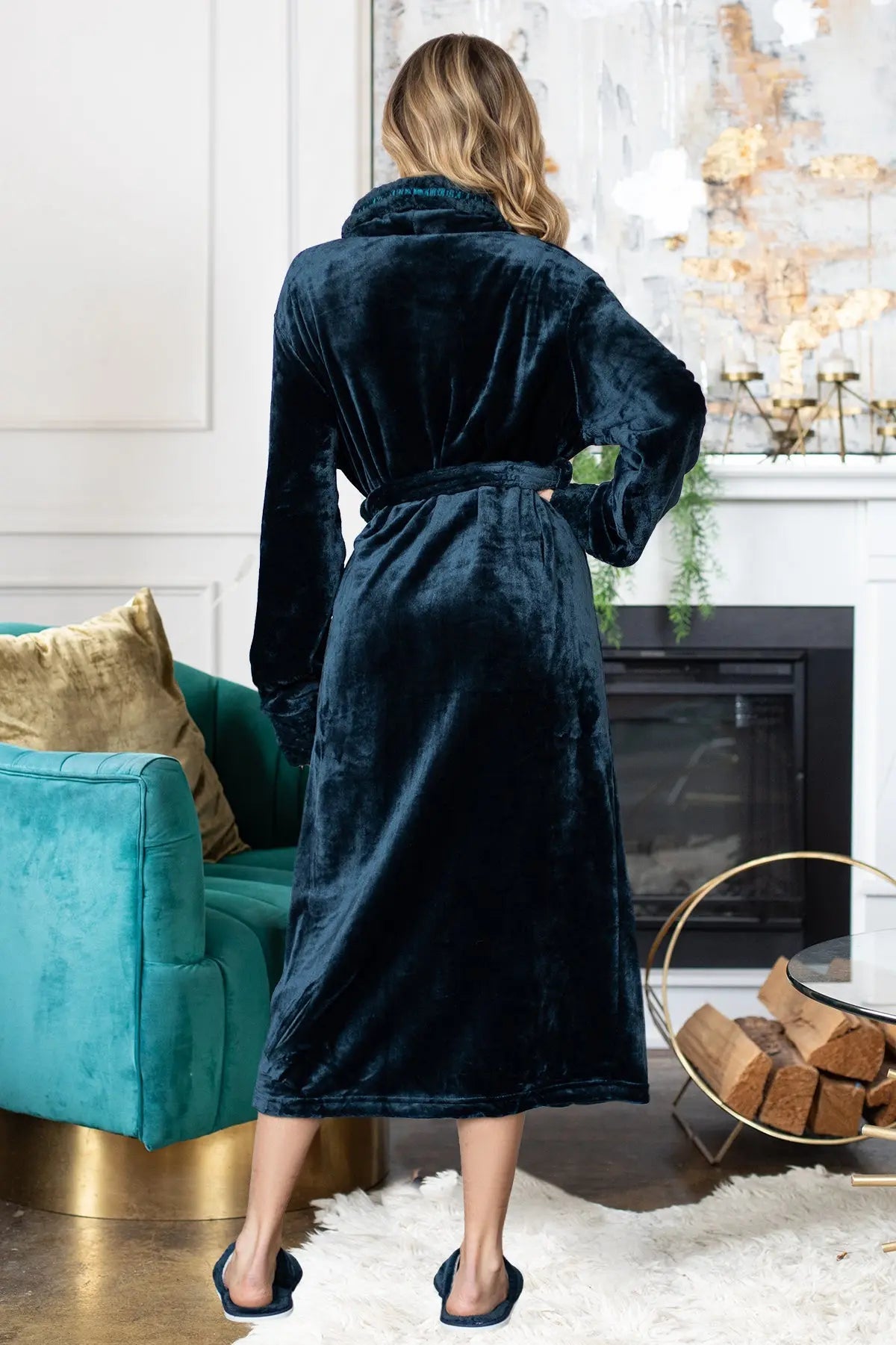 Women's Ultra Soft Plush Bathrobe - Destiny's Beautiful World