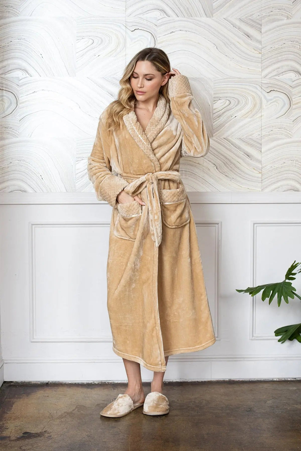 Women's Ultra Soft Plush Bathrobe - Destiny's Beautiful World