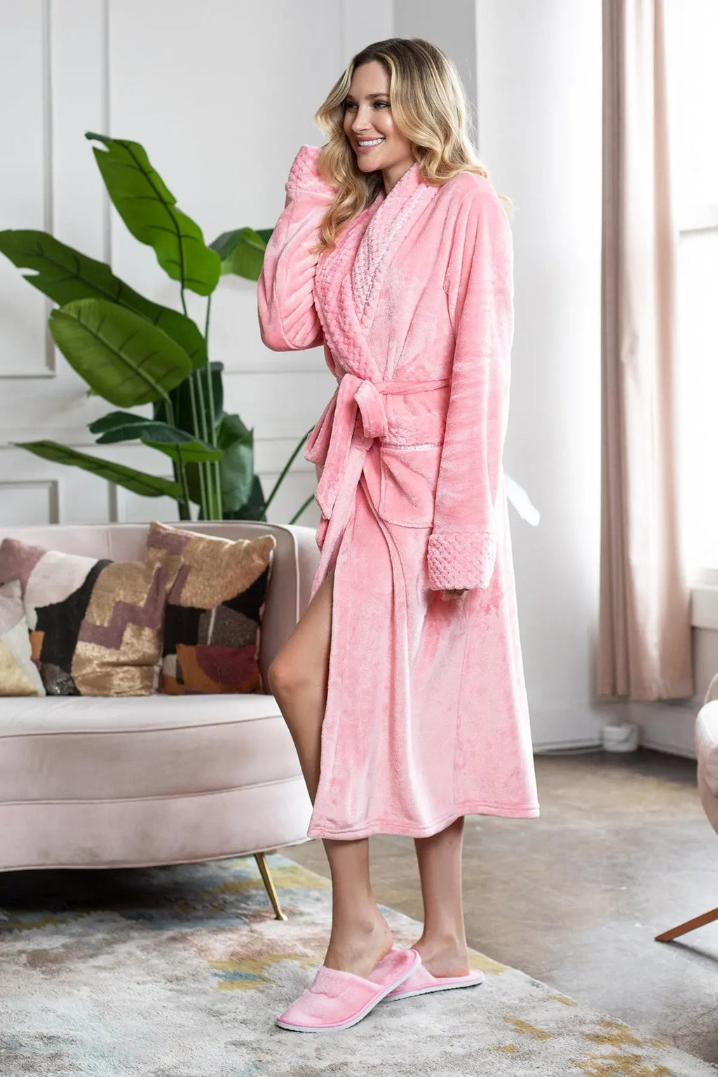 Women's Ultra Soft Plush Bathrobe - Destiny's Beautiful World
